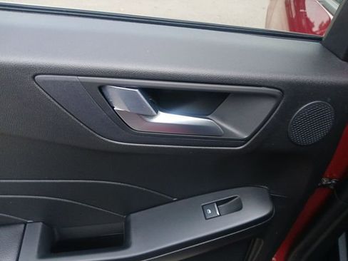 Certified 2023 Ford Escape ST-Line Select w/ Tech Pack #2 image 44