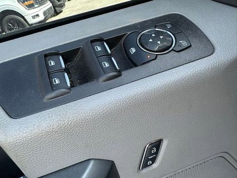 Certified 2018 Ford F150 XLT image 24