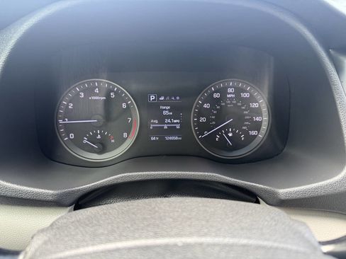 Used 2016 Hyundai Tucson SE w/ Option Group 02 image 10