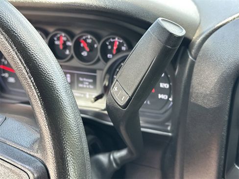 Used 2024 Chevrolet Silverado 2500 Custom w/ Custom Value Package image 22