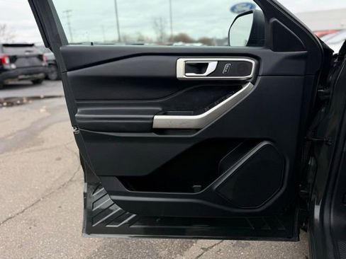 Certified 2023 Ford Explorer XLT w/ Equipment Group 202A image 14