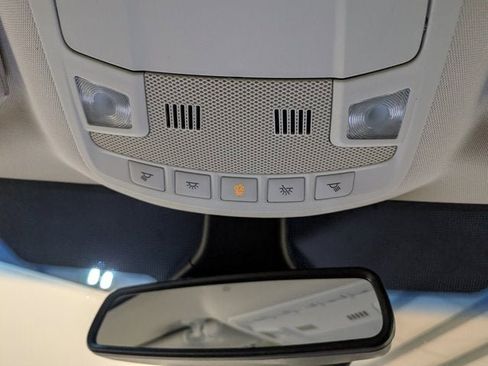 Used 2020 Ford Edge SEL w/ Convenience Package image 27