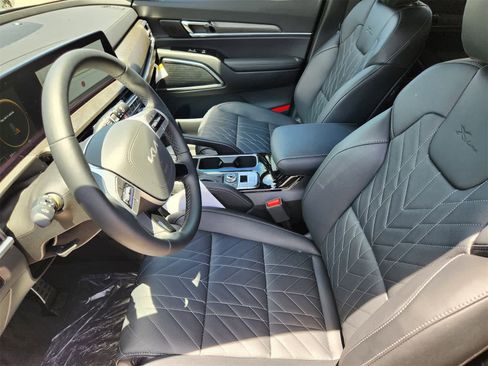 New 2025 Kia Telluride SX Prestige X-Line image 13