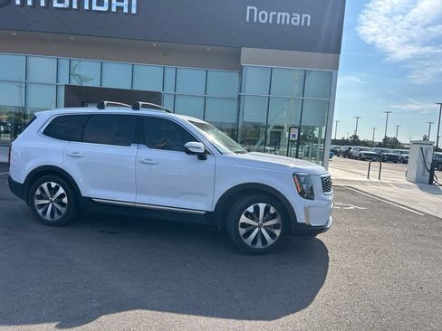Used 2021 Kia Telluride EX w/ EX Premium Package AWD/4WD image 9