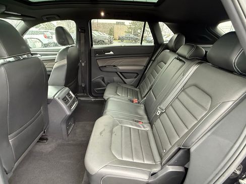 Used 2021 Volkswagen Atlas Cross Sport SEL Premium R-Line image 13