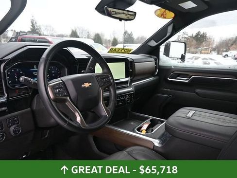 Used 2024 Chevrolet Silverado 3500 High Country w/ Technology Package image 24