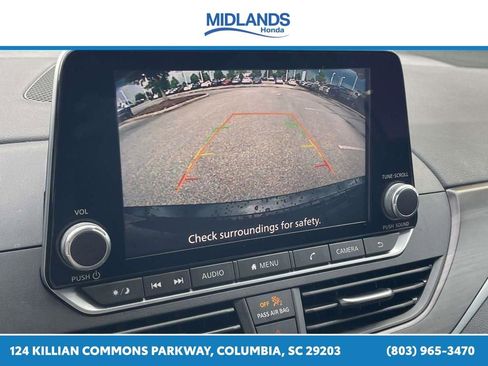 Used 2024 Nissan Altima 2.5 SV FWD image 24