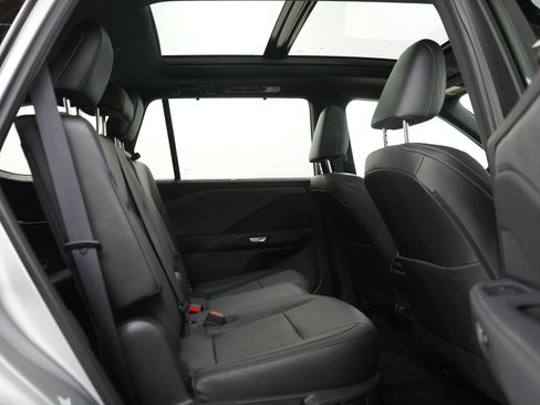Used 2024 Lexus TX 350 AWD image 13