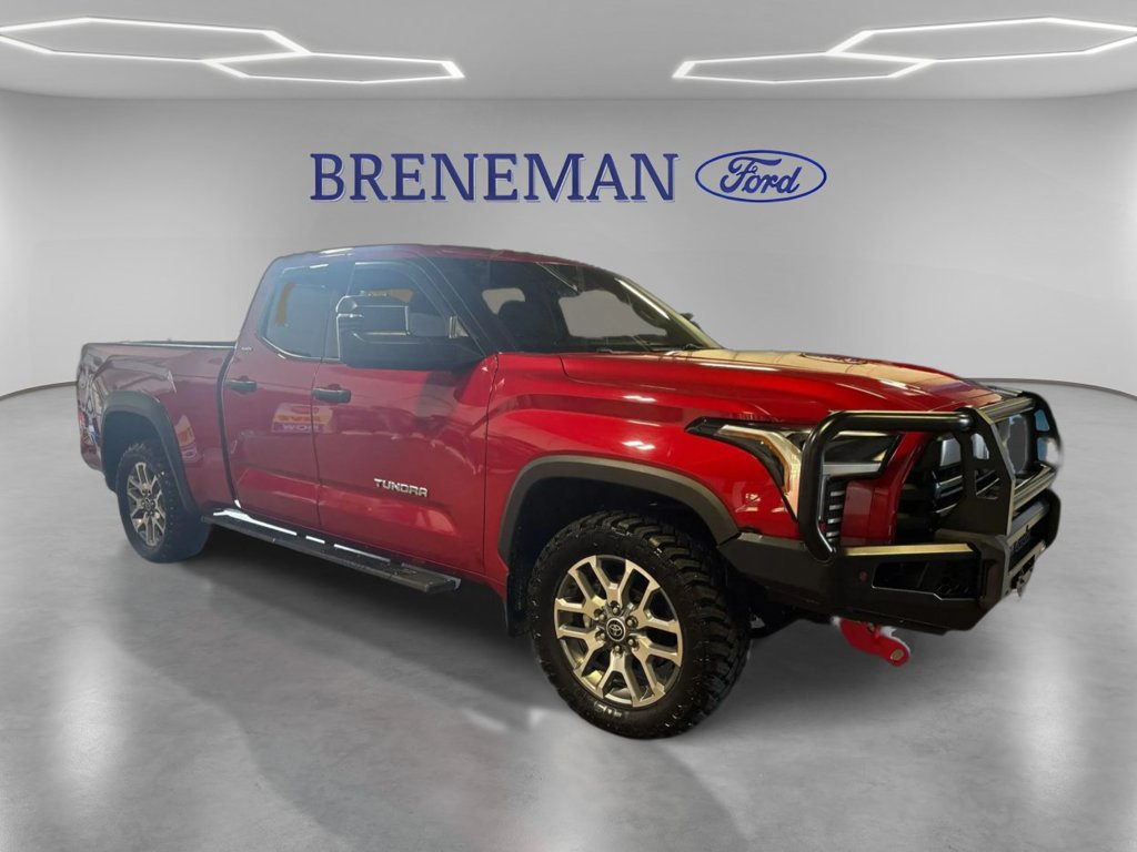 Used 2022 Toyota Tundra SR5 w/ SR5 Convenience Package AWD/4WD image 3