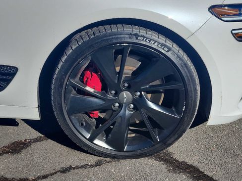 Used 2022 Genesis G70 3.3T w/ Sport Prestige Package image 8