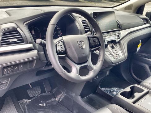 New 2026 Honda Odyssey EX-L image 13