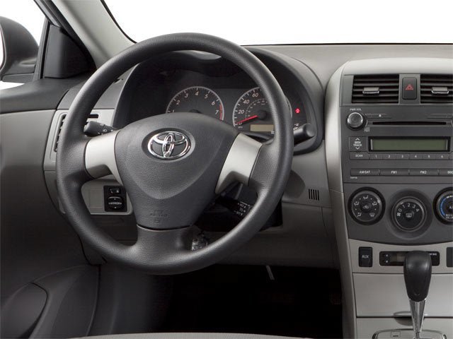 Used 2012 Toyota Corolla LE FWD image 9