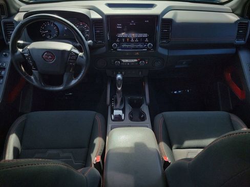 Certified 2022 Nissan Frontier Pro-X RWD image 9