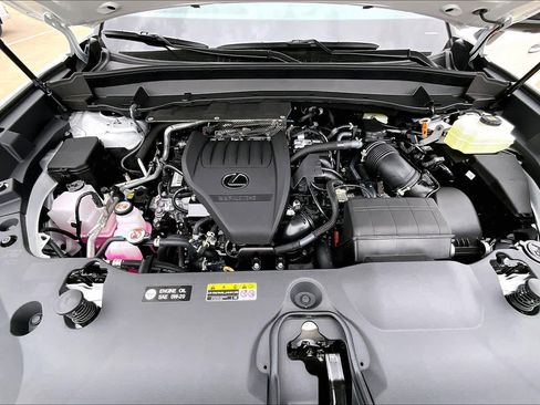 New 2026 Lexus TX 500h AWD image 18