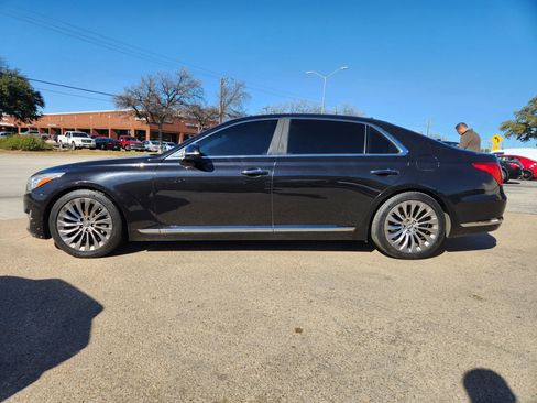 Used 2019 Genesis G90 5.0 Ultimate image 1