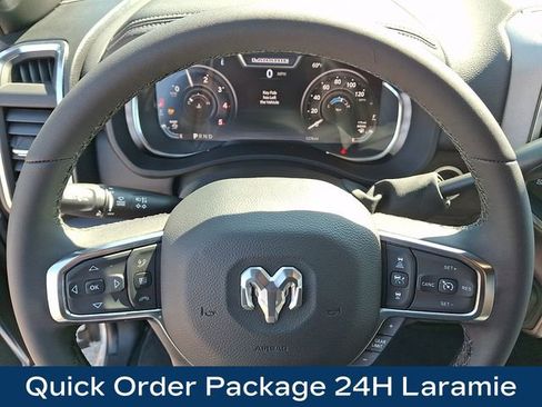 Used 2026 RAM 2500 Laramie AWD/4WD image 4