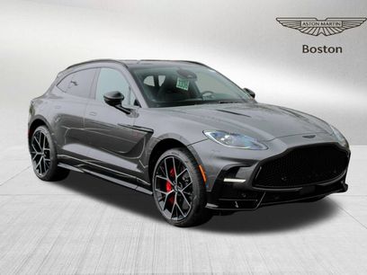 New 2026 Aston Martin DBX 707
