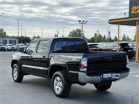 Used 2013 Toyota Tacoma PreRunner w/ SR5 Pkg RWD image 4