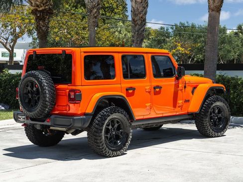 Used 2019 Jeep Wrangler Unlimited Rubicon w/ LED Lighting Group image 8