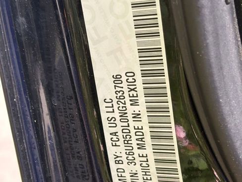 Used 2022 RAM 2500 Big Horn w/ Level C Equiment Group image 22