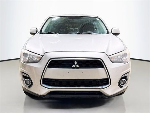 Used 2015 Mitsubishi Outlander Sport SE image 3
