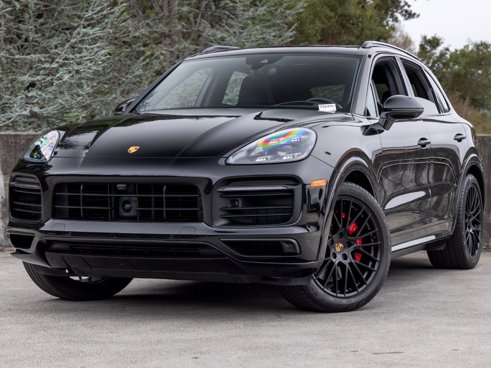 Certified 2023 Porsche Cayenne GTS AWD/4WD image 1