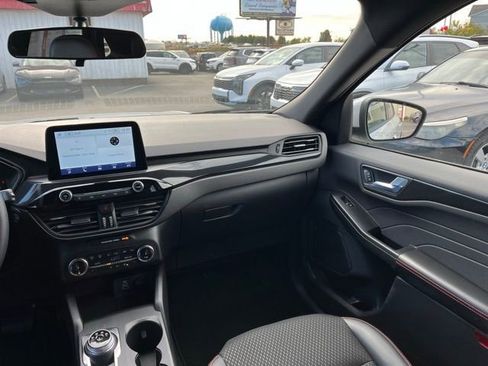 Used 2025 Ford Escape ST-Line Select image 40