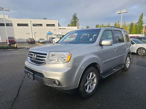 Used 2012 Honda Pilot Touring image 3