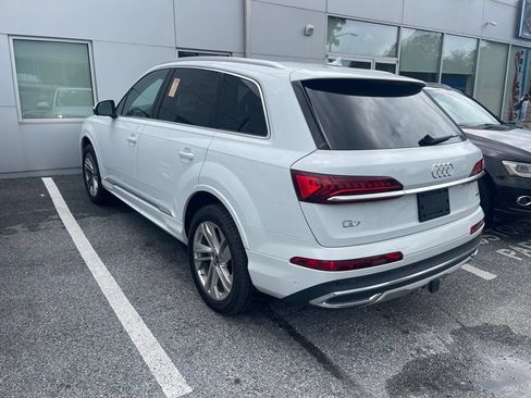 Used 2023 Audi Q7 2.0T Premium w/ Convenience Package AWD/4WD image 4