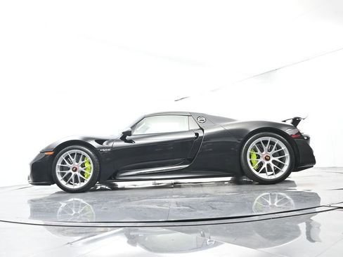 Used 2015 Porsche 918 Spyder AWD/4WD image 50
