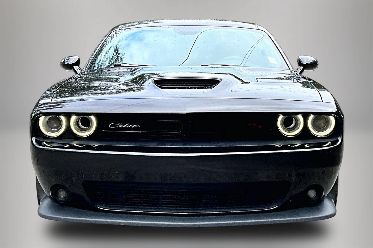 Used 2019 Dodge Challenger R/T Scat Pack RWD image 3