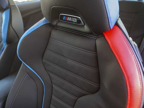 Used 2023 BMW M2 image 22