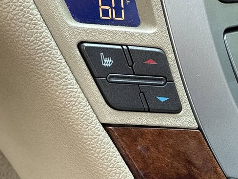 Used 2012 Cadillac CTS Luxury AWD/4WD image 23