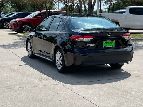 Used 2024 Toyota Corolla LE FWD image 4