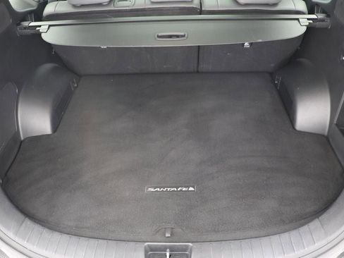 Used 2023 Hyundai Santa Fe SEL w/ Premium Package image 31