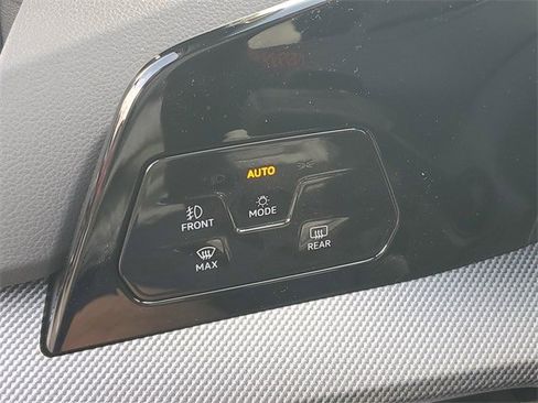 New 2026 Volkswagen GTI SE image 28