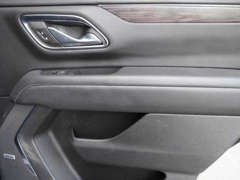 Used 2023 Chevrolet Tahoe Z71 w/ Z71 Off-Road Package image 33