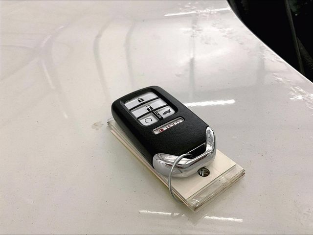 Used 2018 Honda CR-V EX-L image 9