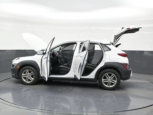 Used 2023 Hyundai Kona SE FWD image 29
