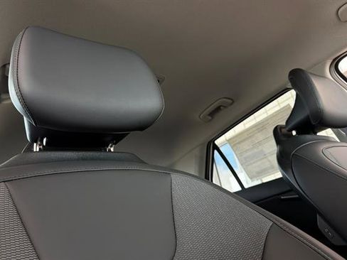 New 2026 Kia Niro EX FWD image 19