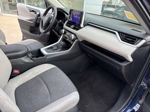 Used 2024 Toyota RAV4 XLE image 35