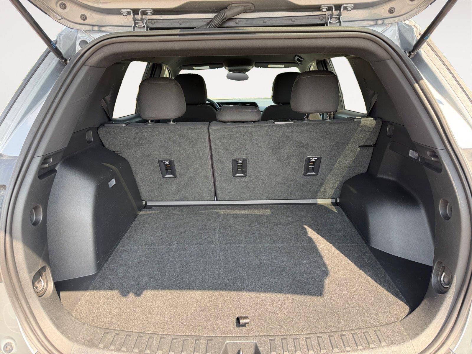 Used 2026 GMC Terrain Elevation AWD/4WD image 20