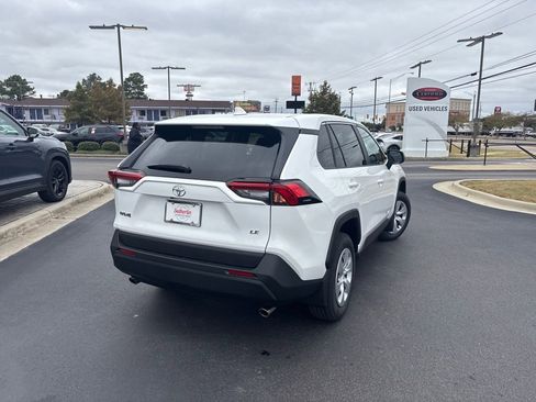 New 2025 Toyota RAV4 LE image 5