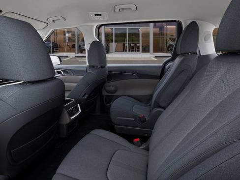 New 2026 Kia Carnival LX FWD image 18