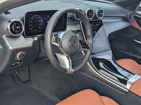 Used 2026 Mercedes-Benz C 300 Sedan image 3