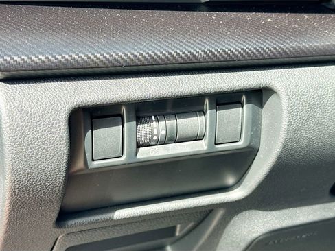 Certified 2025 Subaru Crosstrek 2.0i Premium image 14