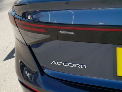 Certified 2023 Honda Accord EX image 17