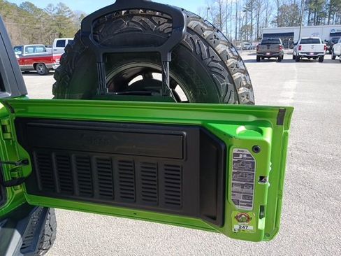 Used 2018 Jeep Wrangler Unlimited Sport S image 17