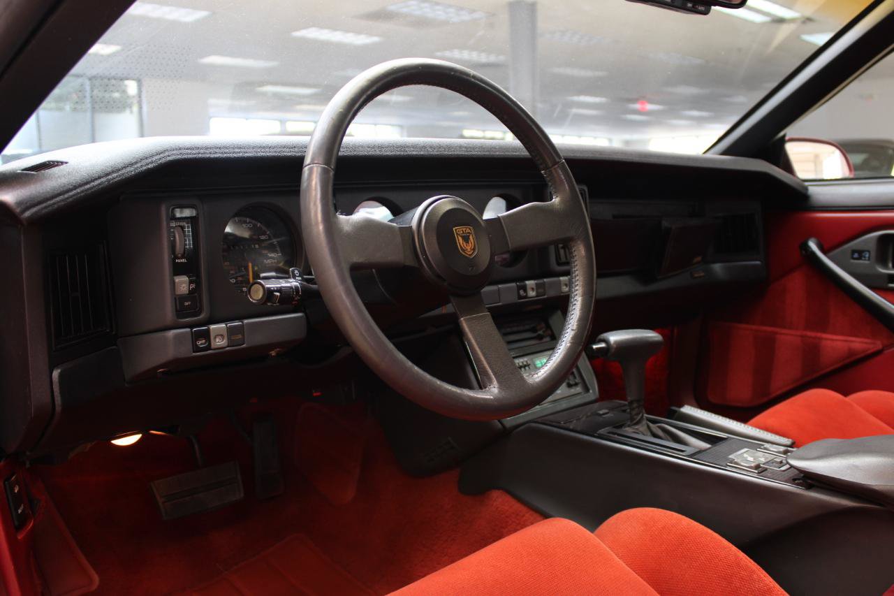 Used 1987 Pontiac Firebird Trans Am RWD image 24