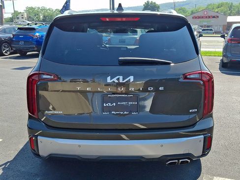 Certified 2024 Kia Telluride S w/ S Sunroof Package AWD/4WD image 5